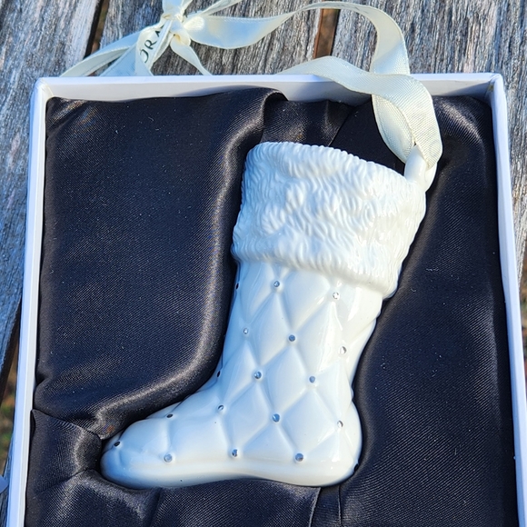 PANDORA Porcelain Christmas Stocking Ornament 2012 - Picture 4 of 4